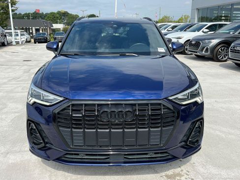 Used 2024 Audi Q3 2.0T Premium Plus AWD/4WD image 2
