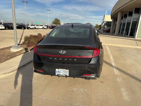 Used 2021 Hyundai Sonata SEL w/ Winter Weather Package image 6