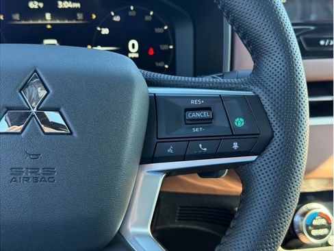 New 2026 Mitsubishi Outlander SEL Black Edition FWD image 15