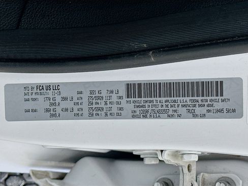 Used 2020 RAM 1500 Laramie image 12