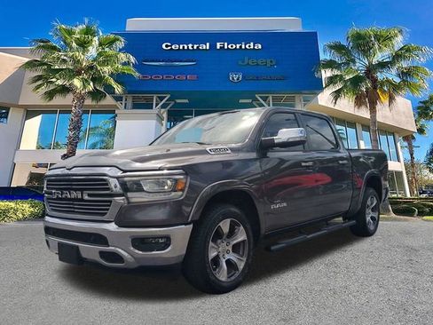 Used 2019 RAM 1500 Laramie AWD/4WD image 9