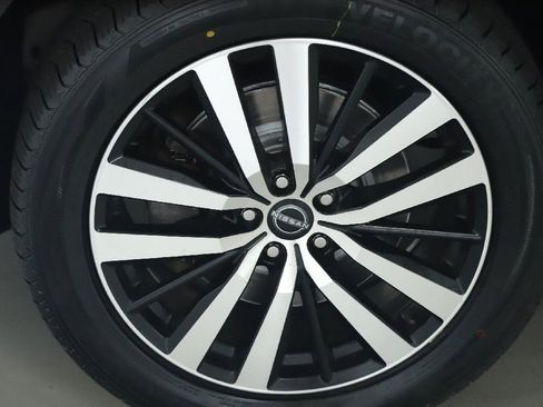 Certified 2023 Nissan Pathfinder Platinum AWD/4WD image 42