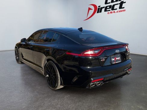 Used 2018 Kia Stinger GT2 image 11