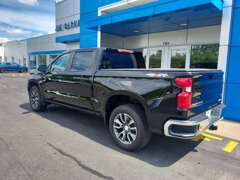 Certified 2024 Chevrolet Silverado 1500 LT AWD/4WD image 8
