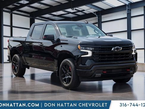 Used 2024 Chevrolet Silverado 1500 RST w/ Redline Edition AWD/4WD image 23