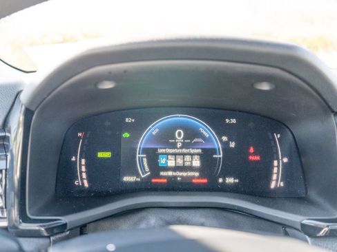 Used 2025 Toyota Camry LE FWD image 28