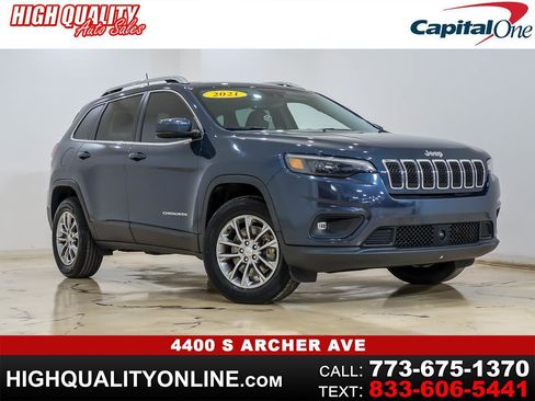 Used 2021 Jeep Cherokee Latitude Lux w/ Comfort/Convenience Group AWD/4WD image 1