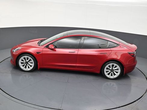 Used 2022 Tesla Model 3 Standard Range image 13