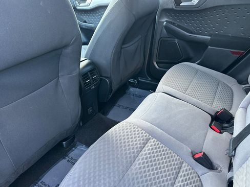 Used 2020 Ford Escape SE Sport image 13