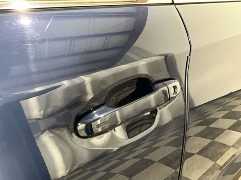 Used 2023 Subaru Ascent Limited w/ Technology Package image 15