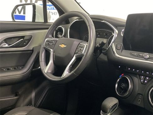 Certified 2024 Chevrolet Blazer LT w/ Convenience Package image 14