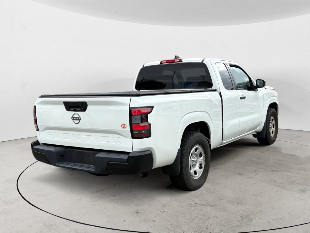 Used 2022 Nissan Frontier S RWD image 3