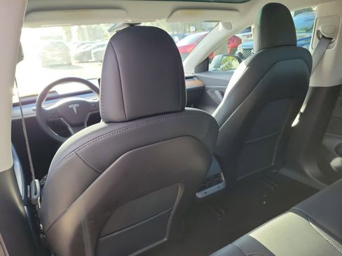 Used 2020 Tesla Model 3 Standard Range Plus image 13