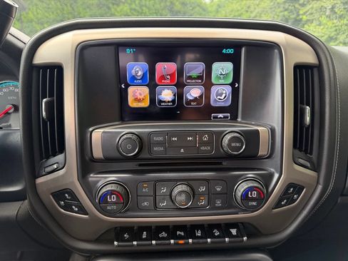 Used 2018 GMC Sierra 3500 Denali w/ Duramax Plus Package AWD/4WD image 19