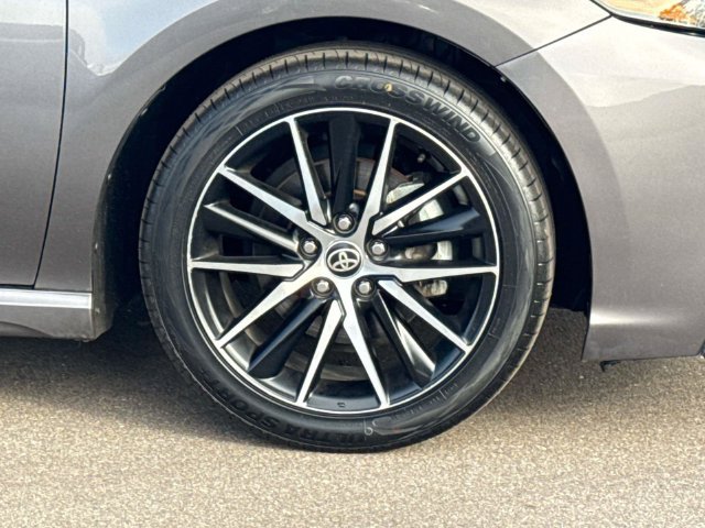Used 2023 Toyota Camry SE FWD image 9
