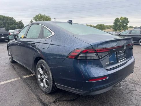 Used 2024 Honda Accord EX image 4