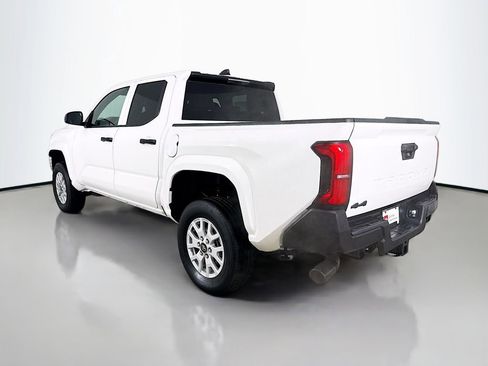Certified 2025 Toyota Tacoma SR image 5