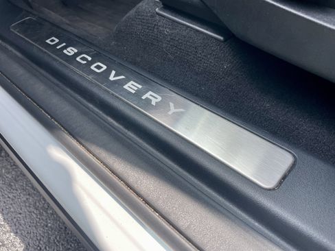 Used 2025 Land Rover Discovery Sport Dynamic SE AWD/4WD image 39