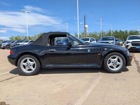 Used 1999 BMW Z3 2.5i RWD image 3