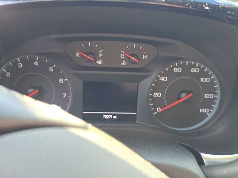 Used 2022 Chevrolet Traverse LT image 14