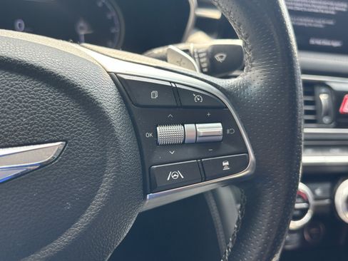 Used 2023 Genesis G70 2.0T AWD/4WD image 22