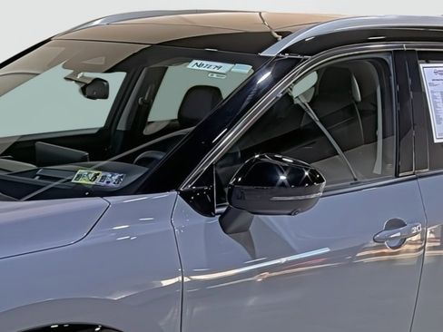 Certified 2024 Nissan Rogue Platinum w/ Platinum Premium Package image 8