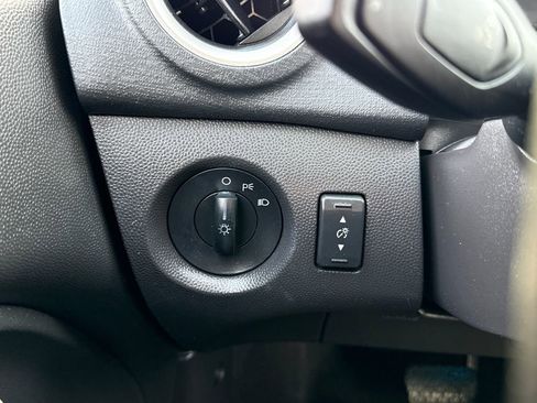 Used 2011 Ford Fiesta SES w/ 301A Rapid Spec Order Code image 25