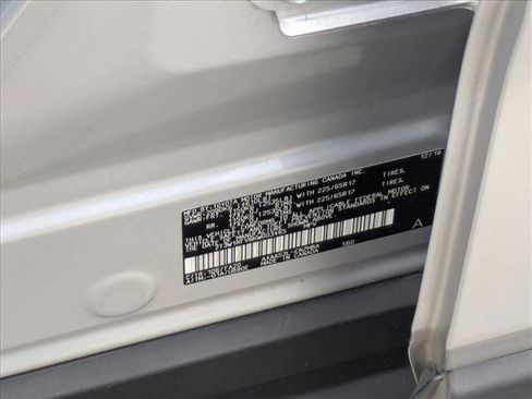 Used 2019 Toyota RAV4 XLE image 23