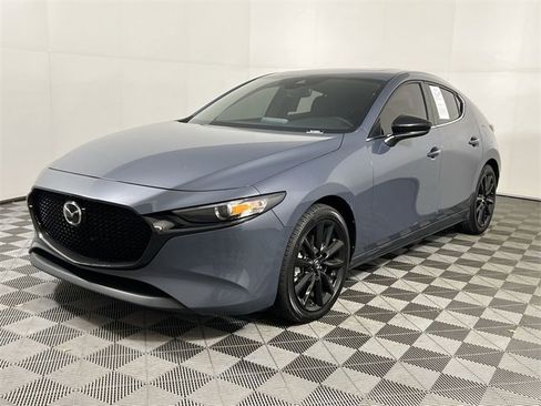 Used 2023 MAZDA MAZDA3 s image 4