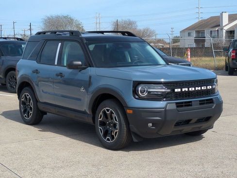 New 2026 Ford Bronco Sport Outer Banks image 7