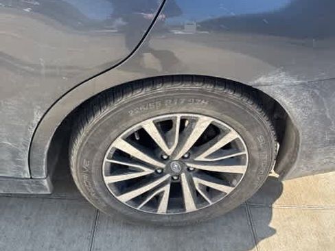 Used 2018 Subaru Legacy 2.5i Premium w/ Popular Package #1 image 8