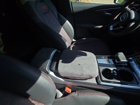Used 2026 Audi RS Q8 performance AWD/4WD image 26