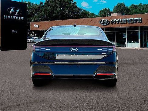 New 2025 Hyundai Sonata Limited FWD image 7