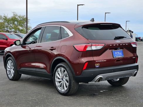 Certified 2021 Ford Escape Titanium w/ Titanium Elite Package image 8