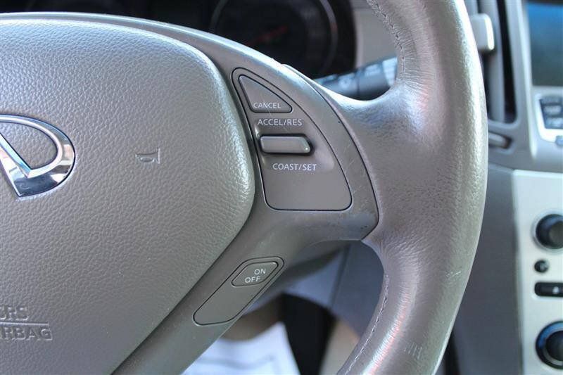 Used 2009 INFINITI G37 x Coupe w/ Premium Pkg AWD/4WD image 18