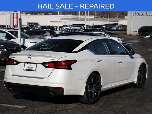 Certified 2023 Nissan Altima 2.5 SR w/ SR Premium Package image 10