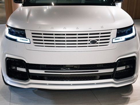 Used 2025 Land Rover Range Rover SV AWD/4WD image 51