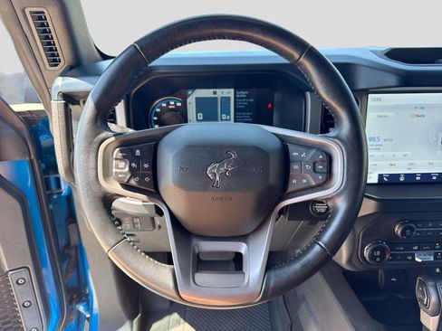 Used 2023 Ford Bronco Outer Banks AWD/4WD image 22