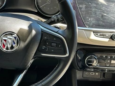 Used 2022 Buick Encore GX Select FWD image 32