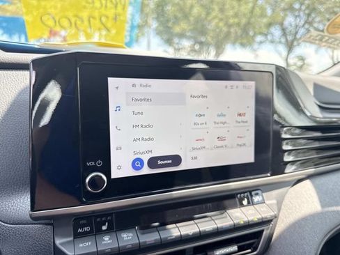 Used 2025 Toyota Camry LE w/ Convenience Package FWD image 23
