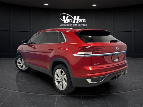 Used 2020 Volkswagen Atlas Cross Sport SEL AWD/4WD image 5