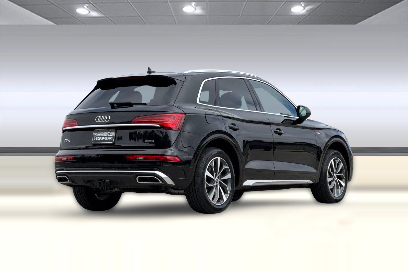 Used 2022 Audi Q5 2.0T Premium Plus w/ Premium Plus Package AWD/4WD image 8