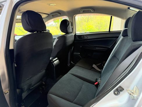 Used 2012 Subaru Impreza 2.0i image 16