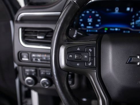 Used 2022 Chevrolet Suburban RST w/ Sport Performance Package image 42