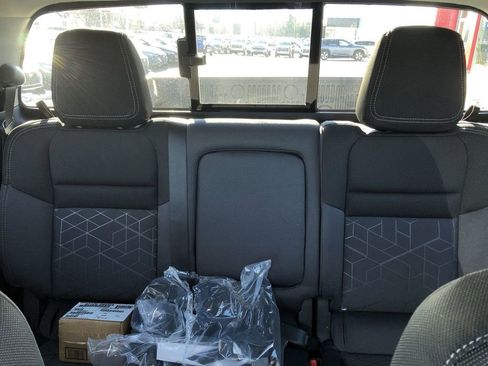 New 2026 Nissan Frontier SV w/ SV Convenience Package image 19