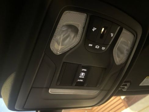 Used 2019 RAM 1500 Big Horn image 29