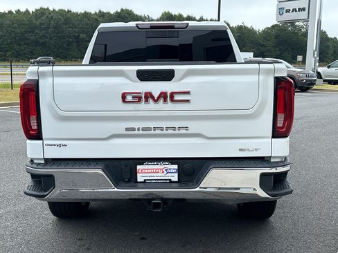 Used 2021 GMC Sierra 1500 SLT w/ SLT Convenience Package AWD/4WD image 10