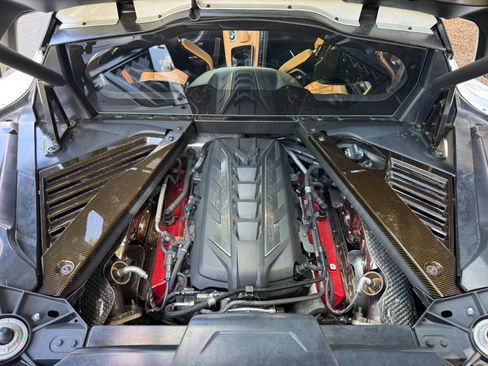 Used 2020 Chevrolet Corvette Stingray Preferred Cpe w/ 2LT Preferred Equipment Group RWD image 58