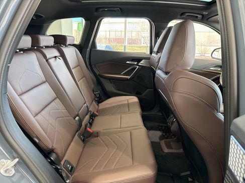 Used 2025 BMW X1 xDrive28i w/ Convenience Package image 43