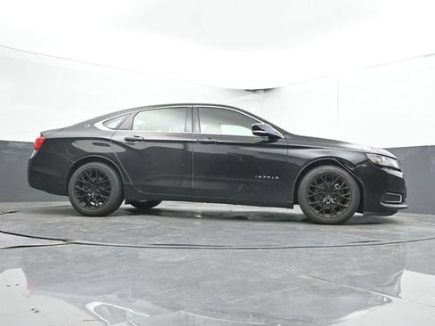 Used 2015 Chevrolet Impala LT FWD image 23